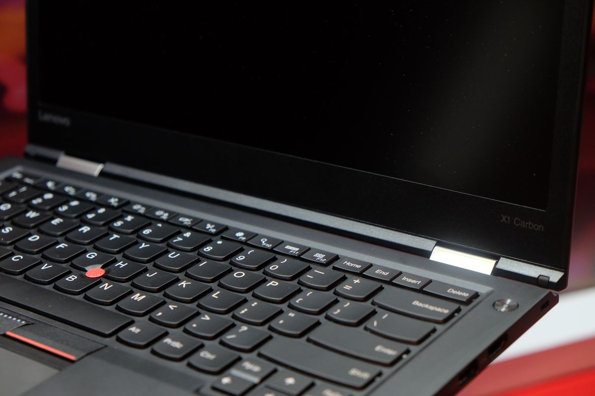 [CES 2016] Lenovo Perkenalkan Jajaran Produk Think X1 - YANGCANGGIH.COM