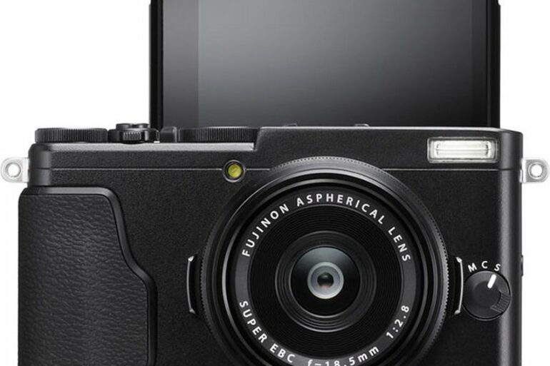 fujifilm X70 1