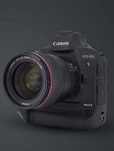 EOS 1DX Mark II 1 EOS 1DX Mark II 1