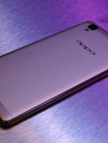 Oppo F1 hands on 2