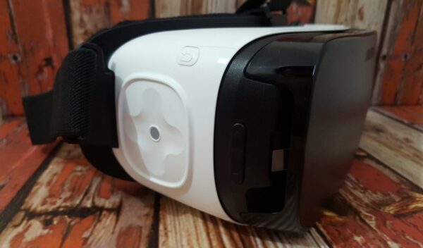 Samsung Gear VR 5 Samsung Gear VR 5