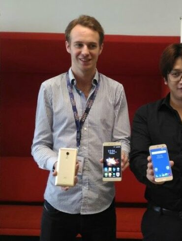 ZTE blade S7 launching ZTE blade S7 launching