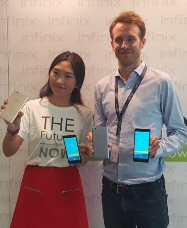 Launching Infinix Hot 3 1