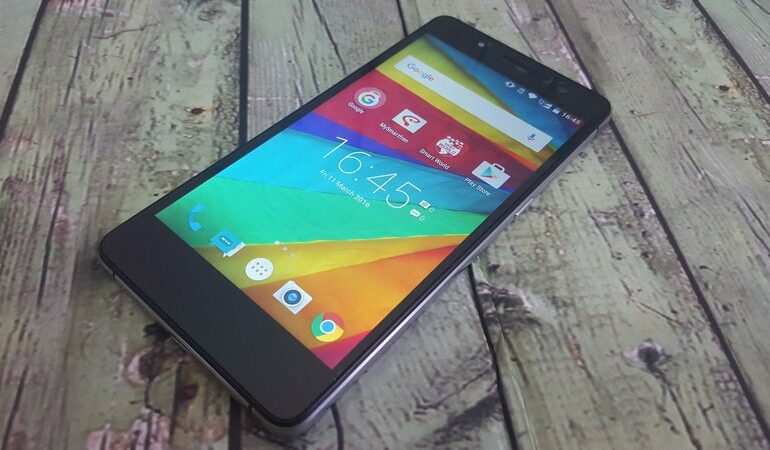 Smartfren Andromax R2 7 Smartfren Andromax R2 7
