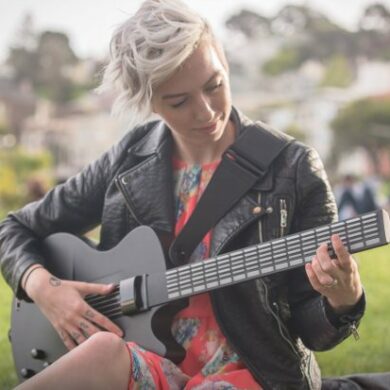 Magic Instrument Guitar 5