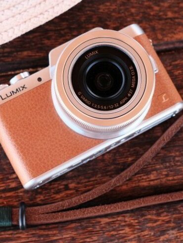 Panasonic Lumix DMC GF8 1