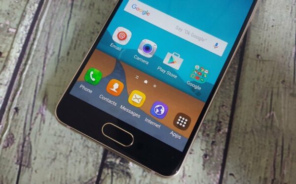 Review Samsung Galaxy A3 (2016) 20 Samsung Galaxy A3 2016 8