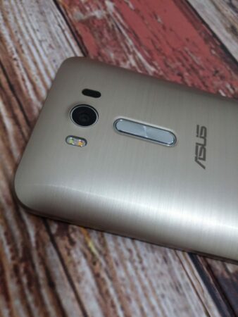 Zenfone 2 Laser back kamera scaled Zenfone 2 Laser back kamera scaled