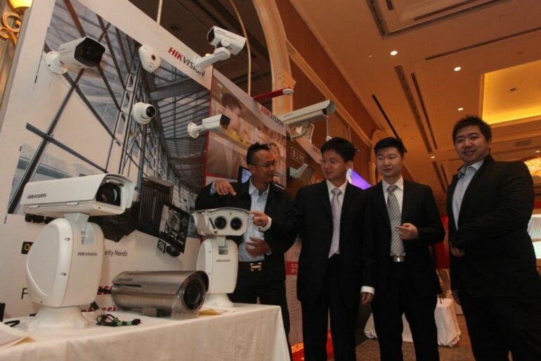 Hikvision 1