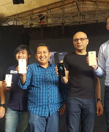 Launching Flash Plus 2 1 Launching Flash Plus 2 1
