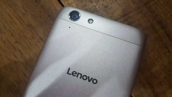 Lenovo VIBE K5 Plus Hands On 6