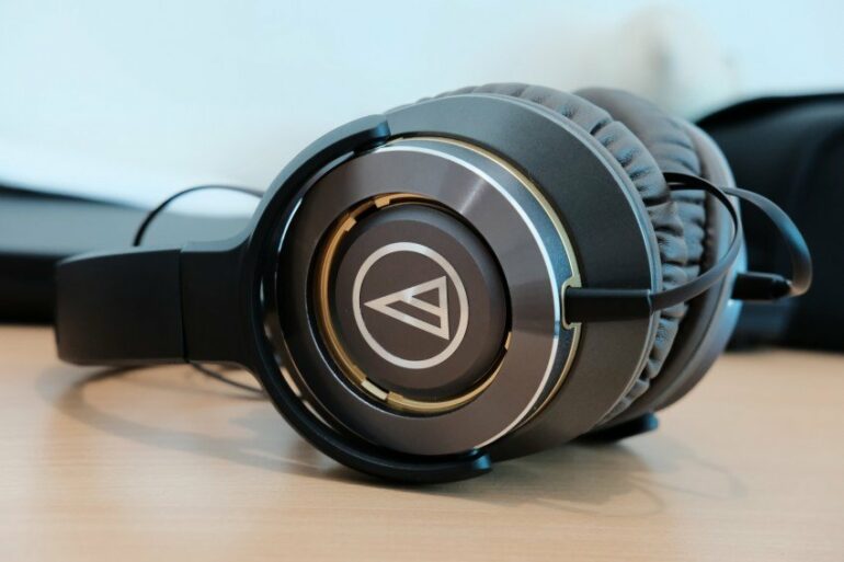 Review Audio Technica ATH-WS770iS 32 audio technica ATH WS770iS 1