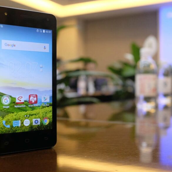 smartfren andromax e2 plus berdiri smartfren andromax e2 plus berdiri