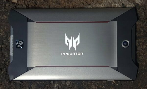 Acer Predator 8 1
