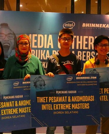 Bhinneka dan Intel Sukses Gelar #IntelGameTime Pertama di Indonesia 25 Bhinneka dan IntelGameTime 2016 2