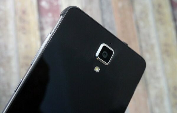 Review HiSense Kingkong II 28 HiSense Kingkong II 9
