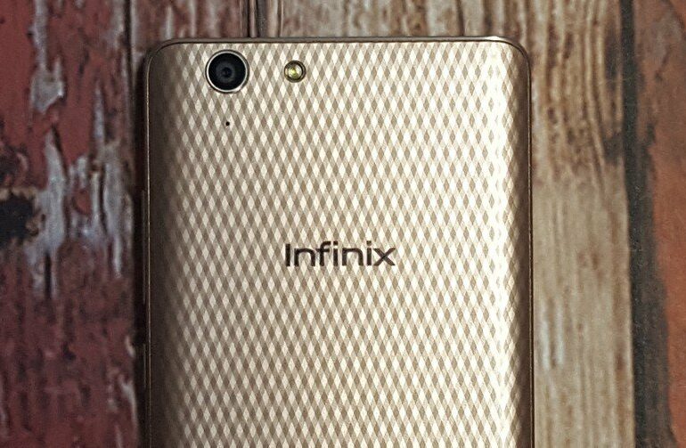 Infinix Hot 3 6