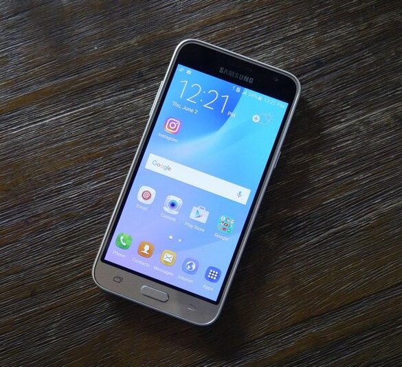 Mencoba Fitur Ultra Data Saving di Samsung Galaxy J3 2016 47 Launching Samsung Galaxy J3 2016 1