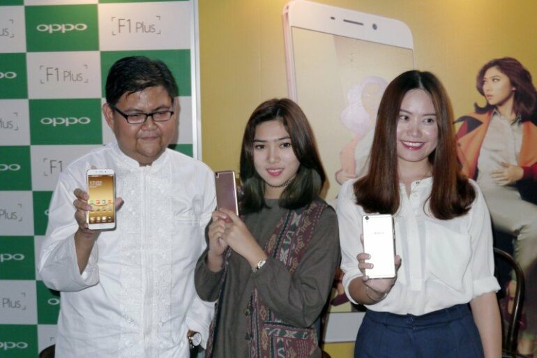 Oppo F1 Bukber Isyana Oppo F1 Bukber Isyana