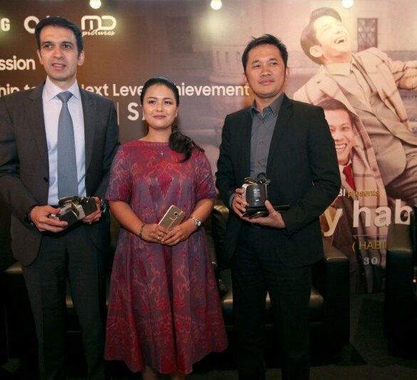 Samsung Galaxy S7 Rudy Habibie