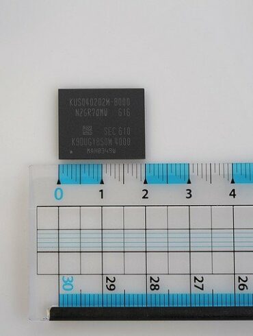 Samsung Mulai Produksi SSD 512 GB yang Lebih Kecil dari Perangko 29 Samsung SSD PM971 NVMe 512 GB 3