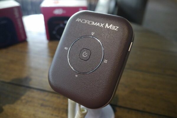 Dibanderol 299 Ribu Rupiah, Smartfren MiFi Andromax M3Z dan M3Y Resmi Diluncurkan 21 Launching Andromax M3Z dan M3Y 1