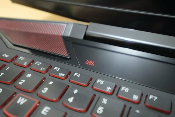 Review Lenovo IdeaPad Y700 28 Lenovo IdeaPad Y700 5