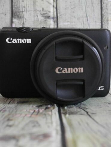 Canon EOS M10 1 Canon EOS M10 1