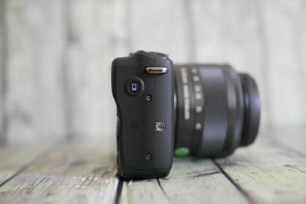 Canon EOS M10 4