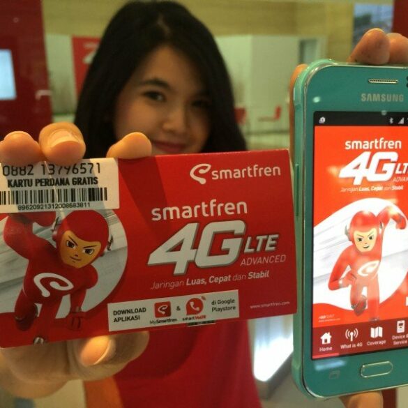 Smartfren dan Samsung Rilis Bundling Galaxy J1 Ace VE 24 J1 ACE VE 1