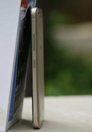 lenovo vibe k5 plus samping