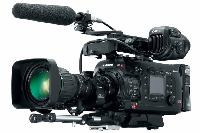 CANON EOS C700 1
