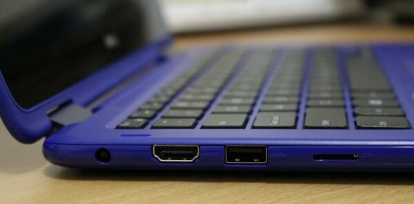 Dell Inspiron 11 3168 Bali Blue 2 e1473765098875