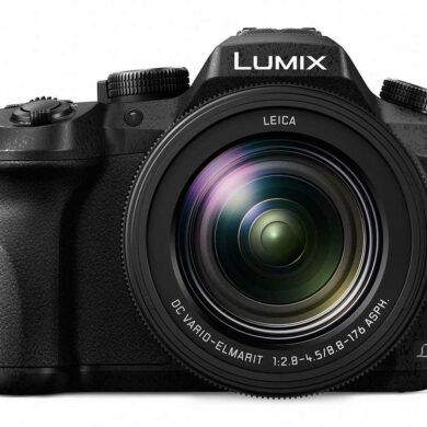 Panasonic FZ2500 1