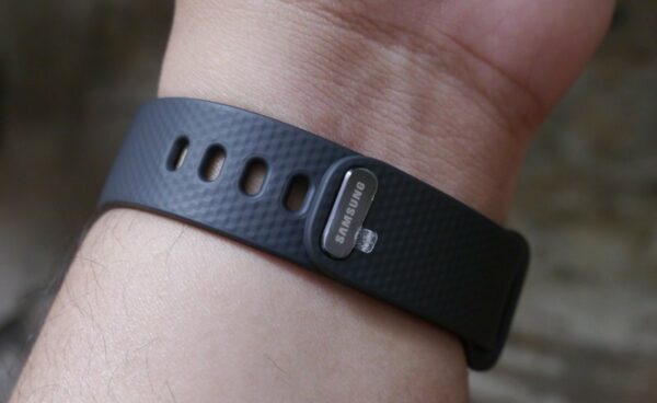 Samsung Gear Fit 2 4