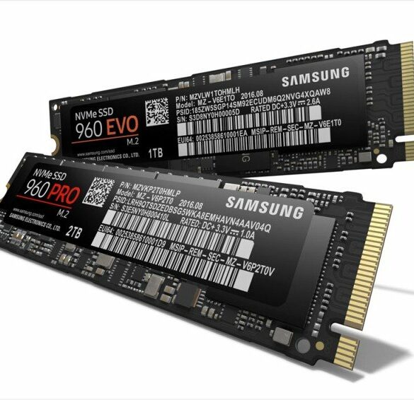 Samsung 960 Pro dan 960 EVO: Duo SSD M.2 Kencang dengan Kecepatan Hingga 3500 MB/s 32 Samsung SSD 960 Pro dan 960 EVO