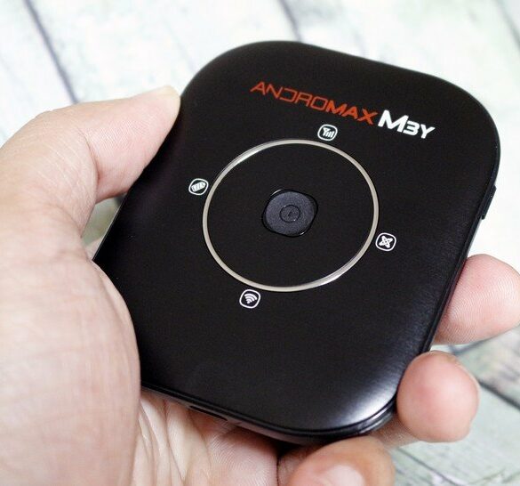 Smartfren Andromax M3Y 4 Smartfren Andromax M3Y 4