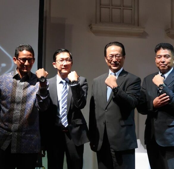 casio master of G launch 1 casio master of G launch 1