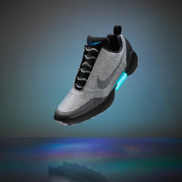 nike hyperadapt 1.0 1