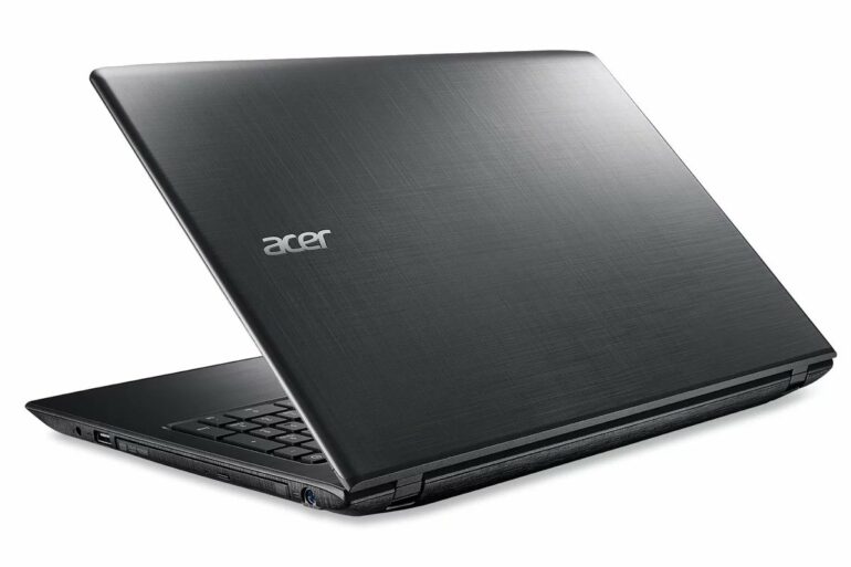 Review Acer E5-553G-114Q 71 ACER E5 553G 1
