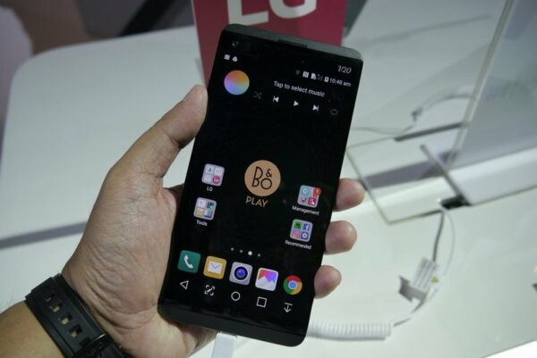 Hadir di Indonesia, LG V20 Dibanderol 9,5 Juta Rupiah 23 LG V20 Indonesia 4