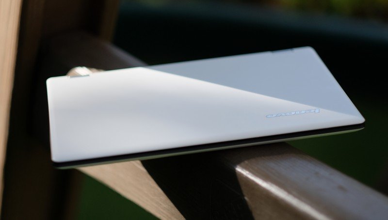 lenovo-yoga-700-10