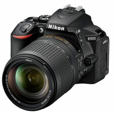 Nikon D5600 2