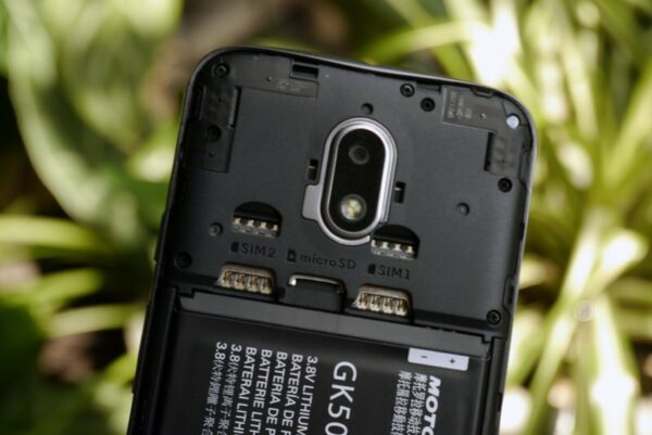 Review Lenovo Moto E3 Power 26 Review Moto E3 Power 7