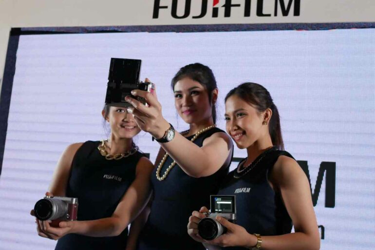 fujifilm X A3 launch 2