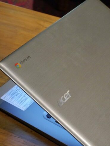 Acer Chromebook dan Travelmate B117 4 Acer Chromebook dan Travelmate B117 4