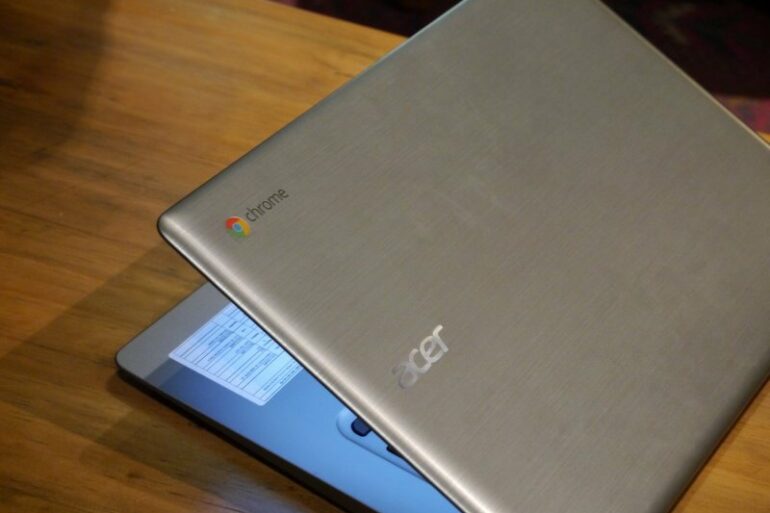 Acer Chromebook dan Travelmate B117 4