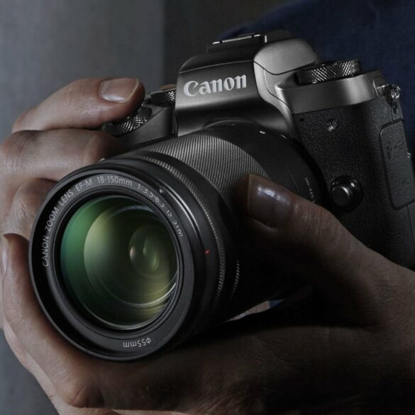 Review Canon EOS M5: Kamera Mirrorless Tercanggih Canon 39 Canon EOS M5 with 18 150mm Lens 6 1473842237