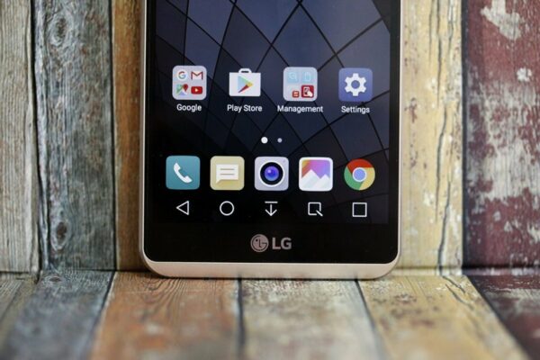 Review LG X Power 22 LG X Power 9