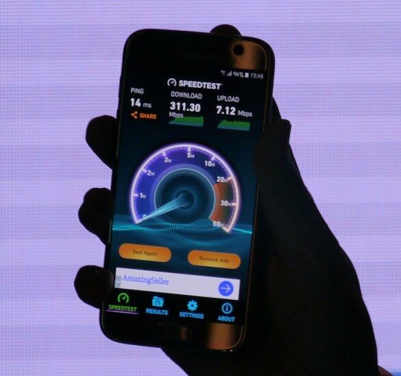 Bolt Pamerkan Kecepatan 4G Ultra LTE Hingga 300 Mbps 44 Bolt 300 Mbps